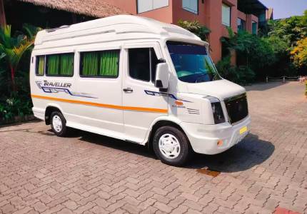 12 Seater Traveller