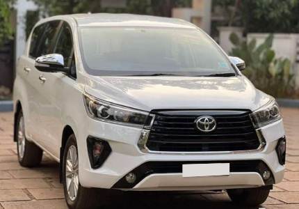 Innova Crysta
