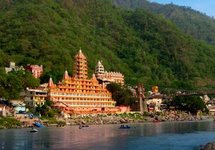 Hemkunt Sahib Tour from Chandigarh