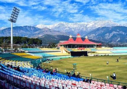 Chandigarh Dharamshala Mcleodganj Tour